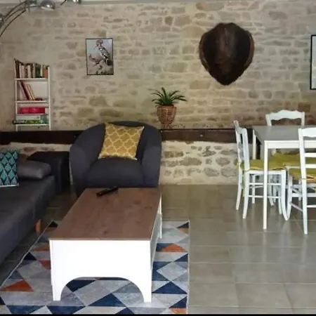 La Huppe בית הארחה